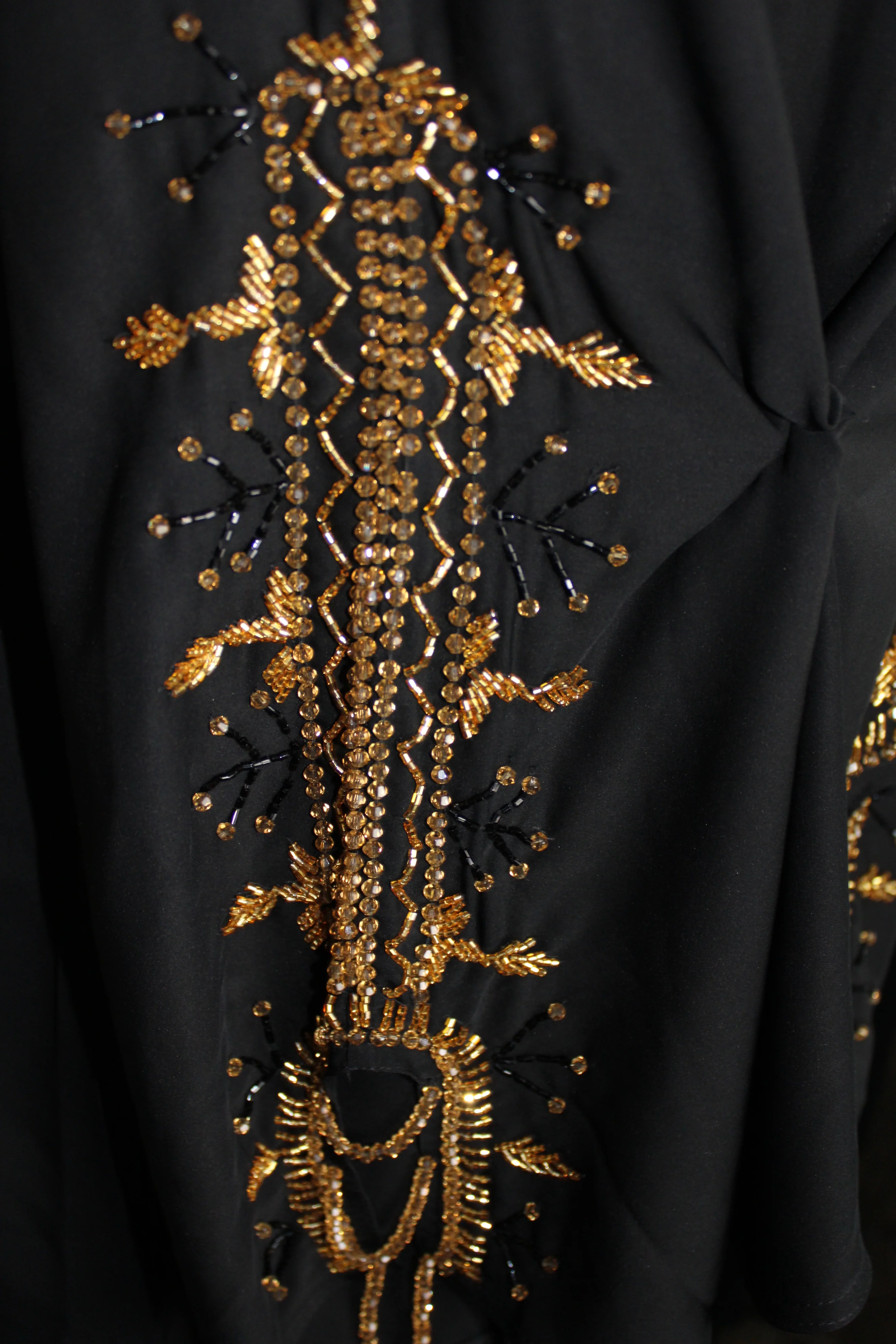 Amira Gold Abaya - Image 3
